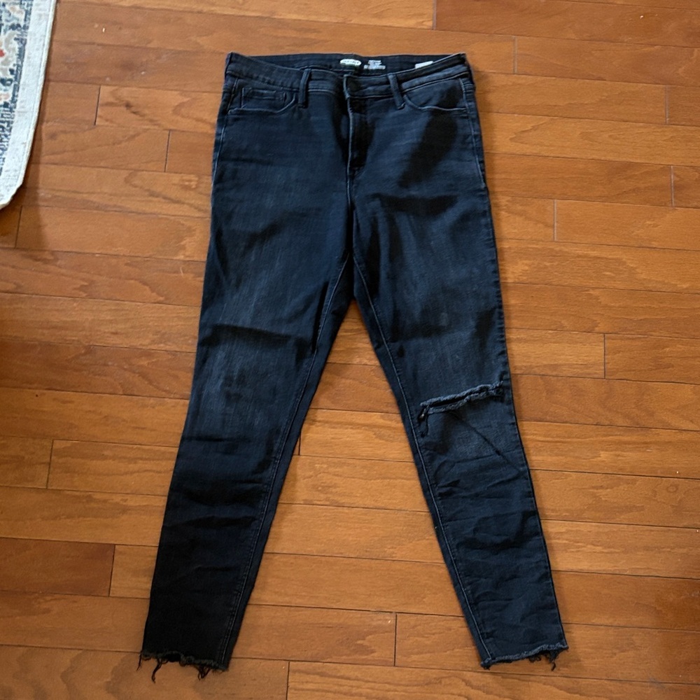 Old Navy Women's Black Skinny Jeans